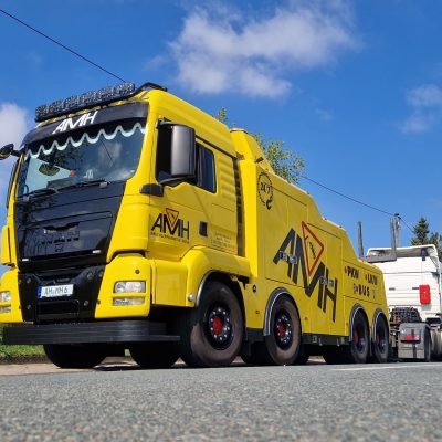 WhatsApp Image 2025-04-09 at 15.27.37 (4)